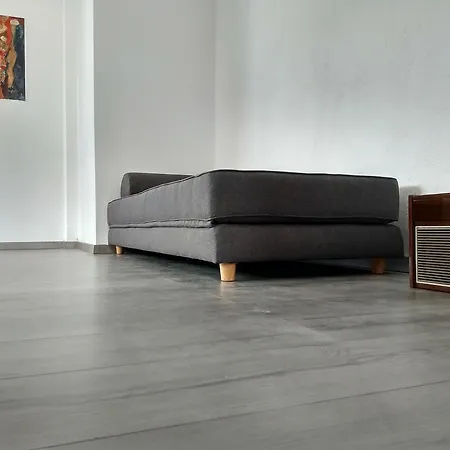 Aphelion Apartment *